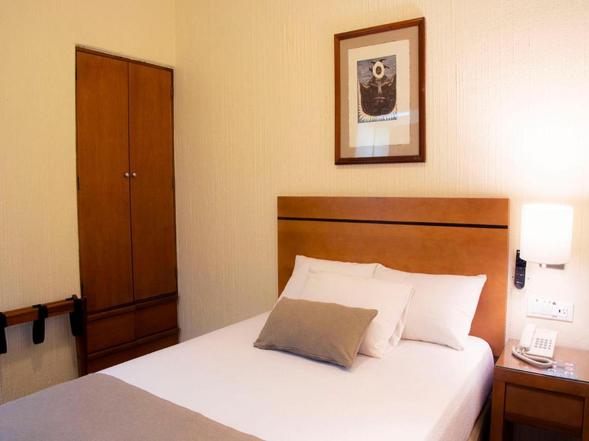 Oaxaca Hotel Abu מראה חיצוני תמונה