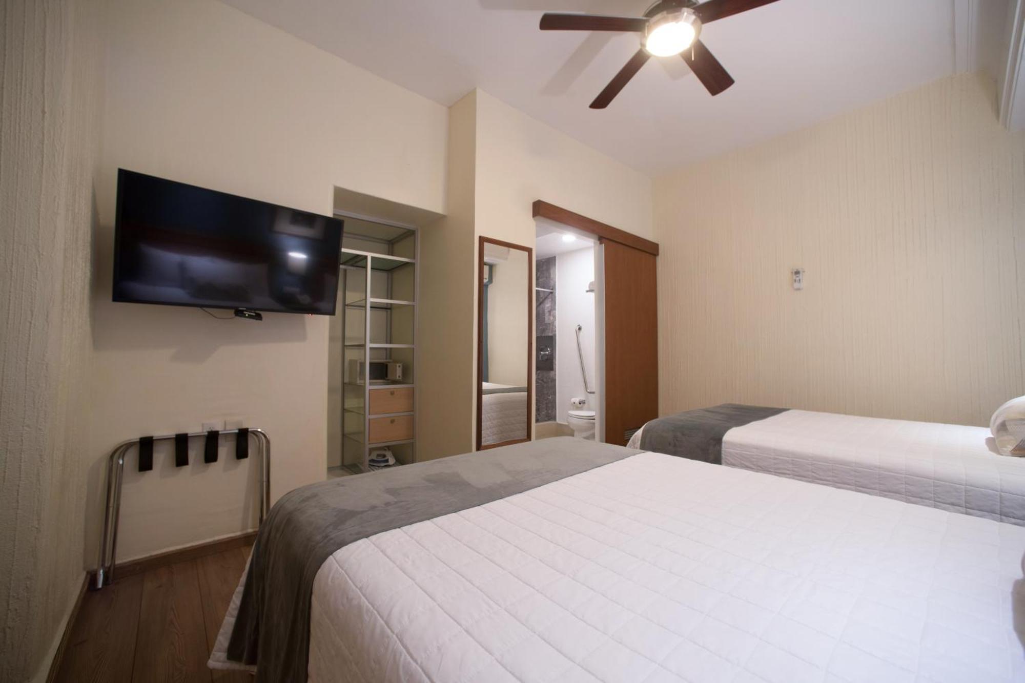 Oaxaca Hotel Abu מראה חיצוני תמונה