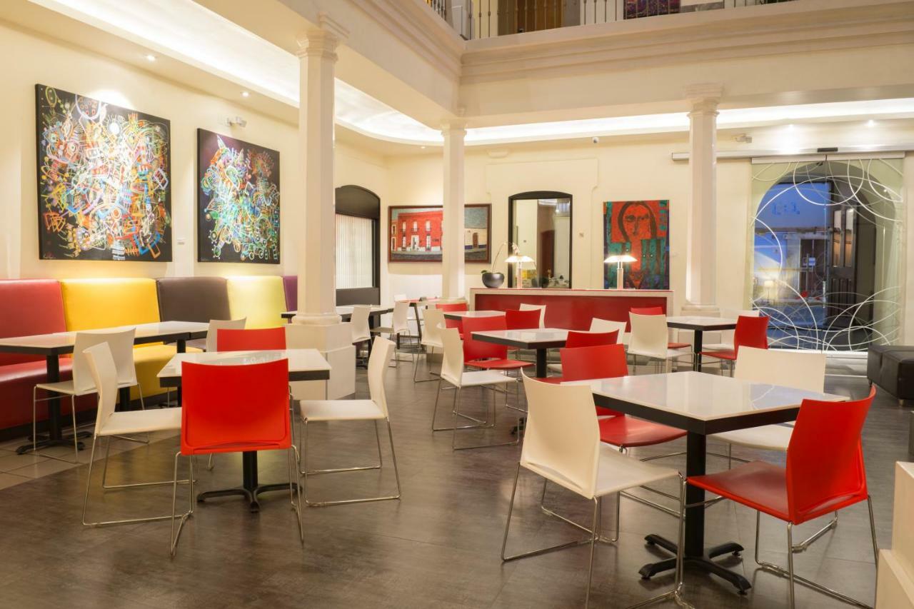 Oaxaca Hotel Abu מראה חיצוני תמונה